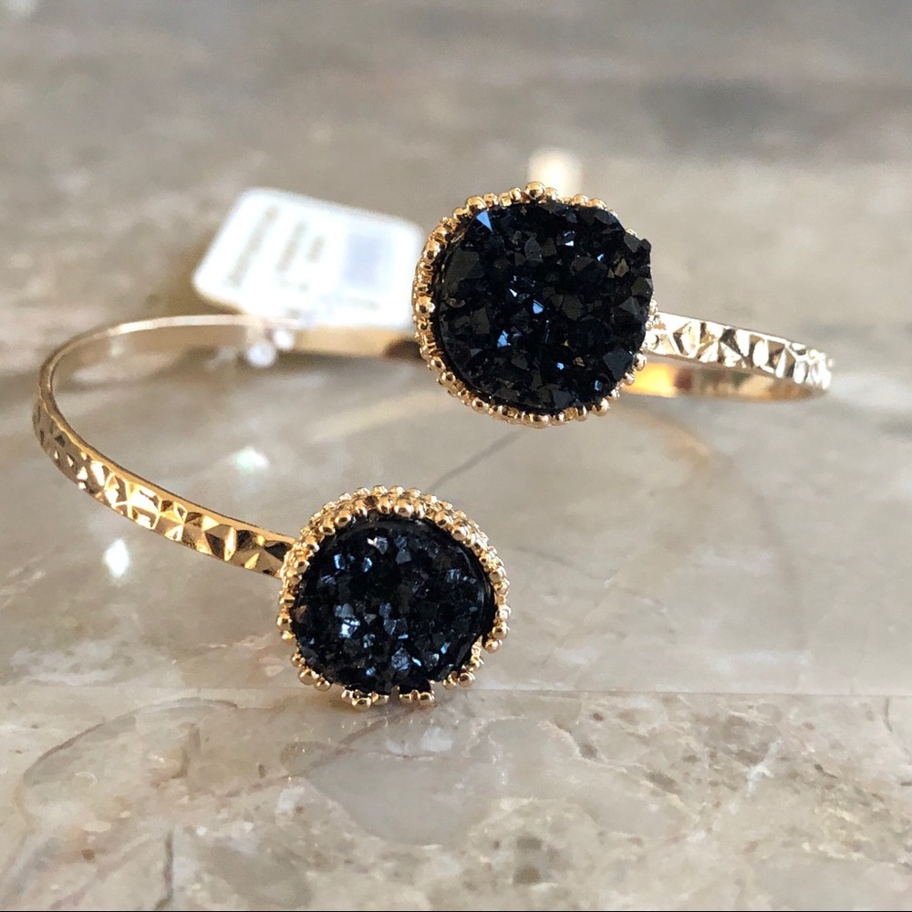 Black faux Druzy cuff bracelet - Picture 3 of 6